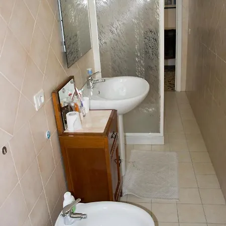 Myrta Maria קליארי