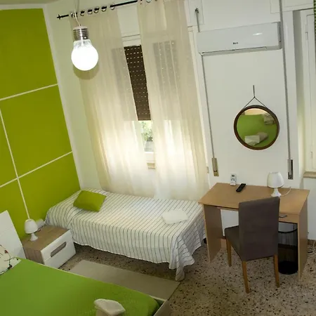 לינה וארוחת בוקר Myrta Maria קליארי