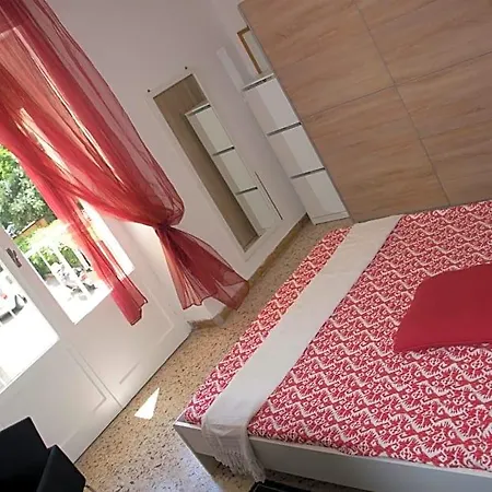 Bed and breakfast Myrta Maria *